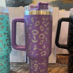 Stainless Steel Tumbler - 40 oz, Purple Cheetah Print - with Straw and Handle